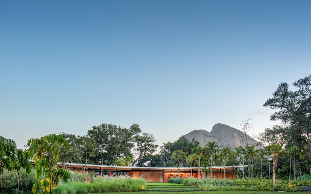 4AAAAart's tweet photo. ASA House by Bernardes Arquitetura

Río de Janeiro, Brazil 🇧🇷 https://t.co/IeyNMWRjjy
