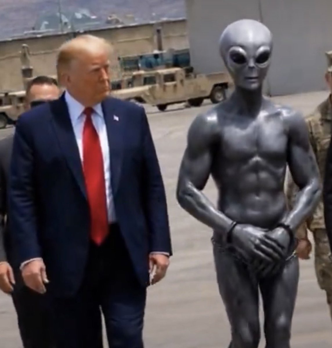 SolTrumpAlien's tweet photo. @JakeGagain $TRUMPALIEN on Solana 👽🛸

Trump caught the alien and we turned it into a coin. LP burned. Mint revoked. 0 tax. Community only.

CA: Ad37R43fFFn1gwHVSLt7mLfjTyQ8GM5EQZsoWyWjLVC4

TG: https://t.co/5V6FGyw9QM

DYOR 🪩 https://t.co/8X6n0CP9oV