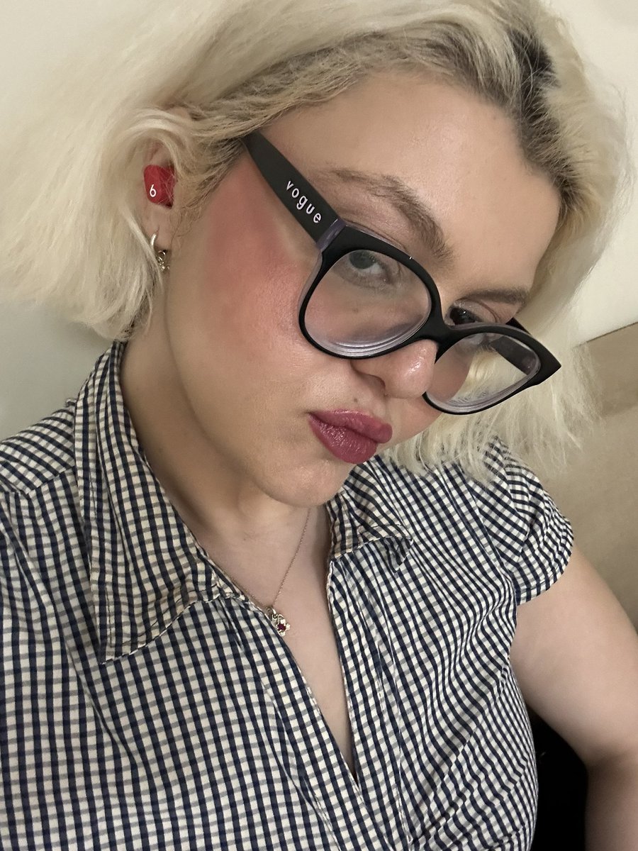 Gökçesu ♡ tweet media