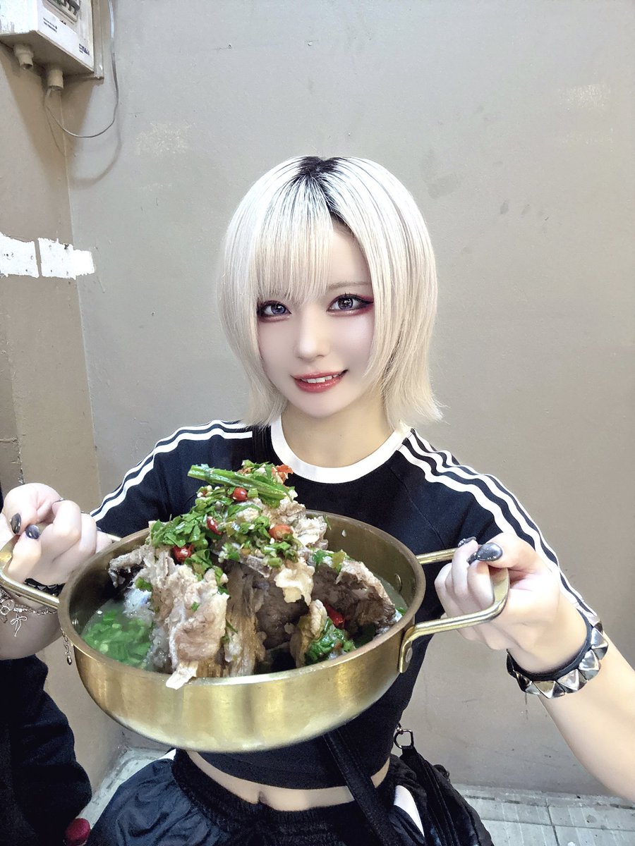 てのひらえる(TENOHIRA EL) tweet media