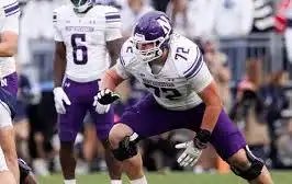 OscarWebersink's tweet photo. After a great conversation with @CoachDrev I’m blessed to receive my eight d1 offer from @NUFBFamily 

@PPIRecruits @BCollierPPI @AcademyNiu @RobertJ45877977 @CoachEhrenreich @coachspeedy5 
@Coach_Ander5on @RigFootball @Andrew_Ivins https://t.co/IxDQWvVsJj