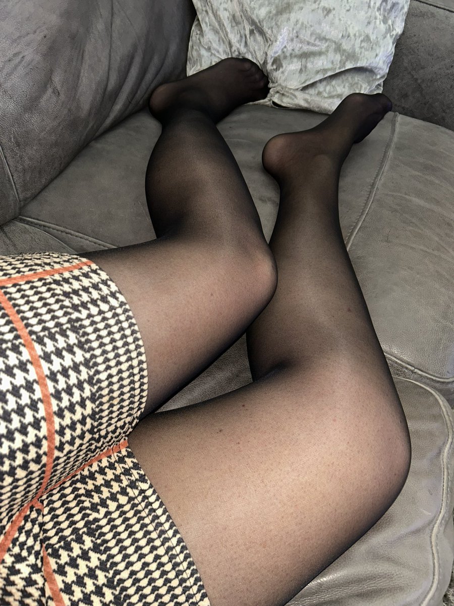 LaurenP1965's tweet photo. More sheer black this evening https://t.co/hl5Dppn4DK