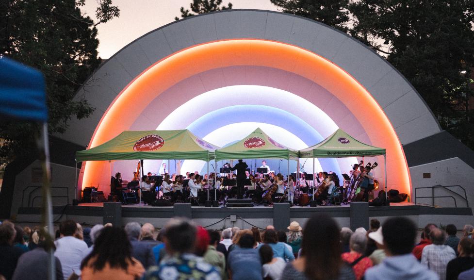 bouldercolorado's tweet photo. The city’s Arts in the Park event series returns to the Glen Huntington Bandshell for a vibrant blend of art and cultural events. Learn more about the upcoming events: https://t.co/GtwL92B177 https://t.co/whzpmGNMoo