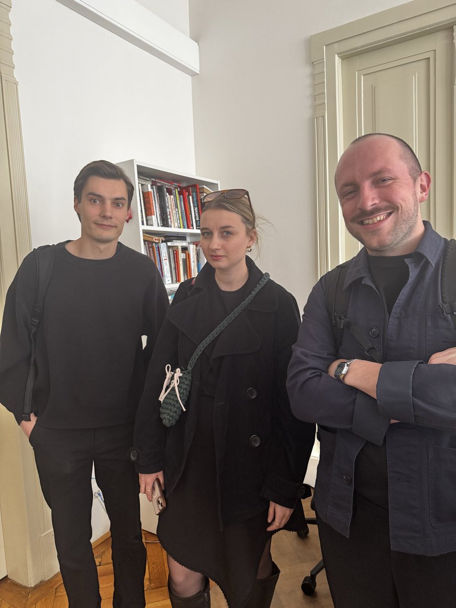 okundra's tweet photo. Dneska v 18:30 v Institutu Paměti národa naše hvězdné trio @KristynaJeli @FTrojan @FilipZelenka3 Jděte na ně @RESPEKT_CZ https://t.co/8lfpNOGT75