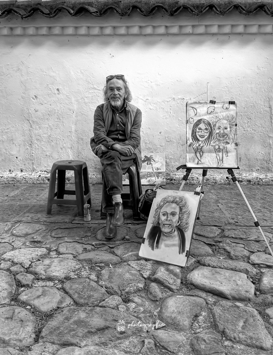 javi_1016's tweet photo. La bohemia, #Art 💟🎭🎨💟 #photographie 📷📸 #Jaes 😎🏁 #3Colors b/n, Expresión+Sensibilidad https://t.co/5qAot8tvK4