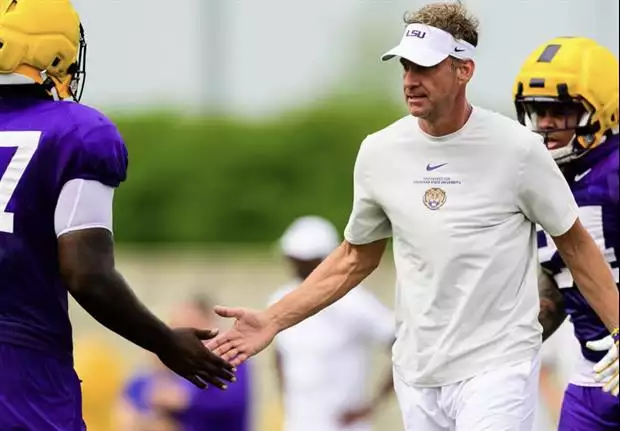 TigerDroppings's tweet photo. CBS Sports: College Football's 10 Most Complete Rosters:

➡️: https://t.co/GBQ7g6Y8Nd https://t.co/Eg5dLe81Uu