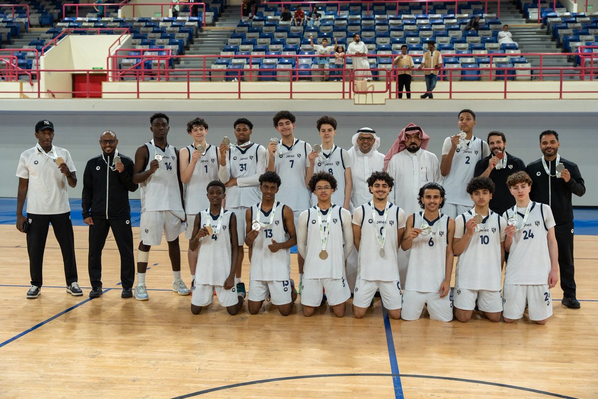 sbfksa's tweet photo. الترتيب النهائي لـ #بطولة_الناشئين_لكرة_السلة 🏆 

🥇- أحد
🥈- الهلال
🥉- النصر https://t.co/Em0q3vzoGf