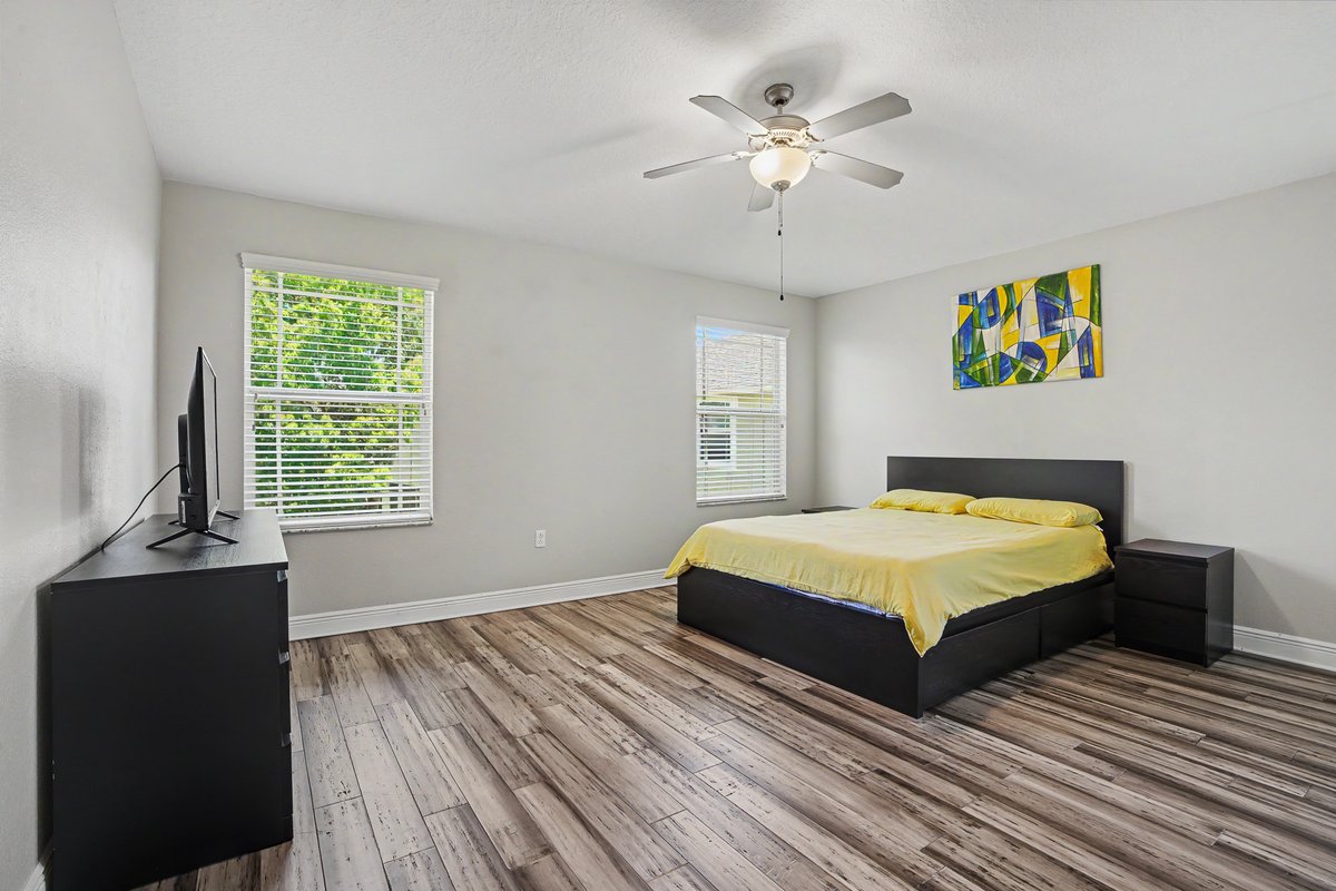 tbcameraman's tweet photo. This beautiful Palm Harbor home is about to go on the market. REALTORS, contact us today to book your next property shoot! Always free aerials, affordable floor plans, and virtual staging! 🏡 📷
#PalmHarbor #Florida #RealEstate #Realtors #AerialPhotography #RealEstateMarketing https://t.co/gtfjBYHjKj