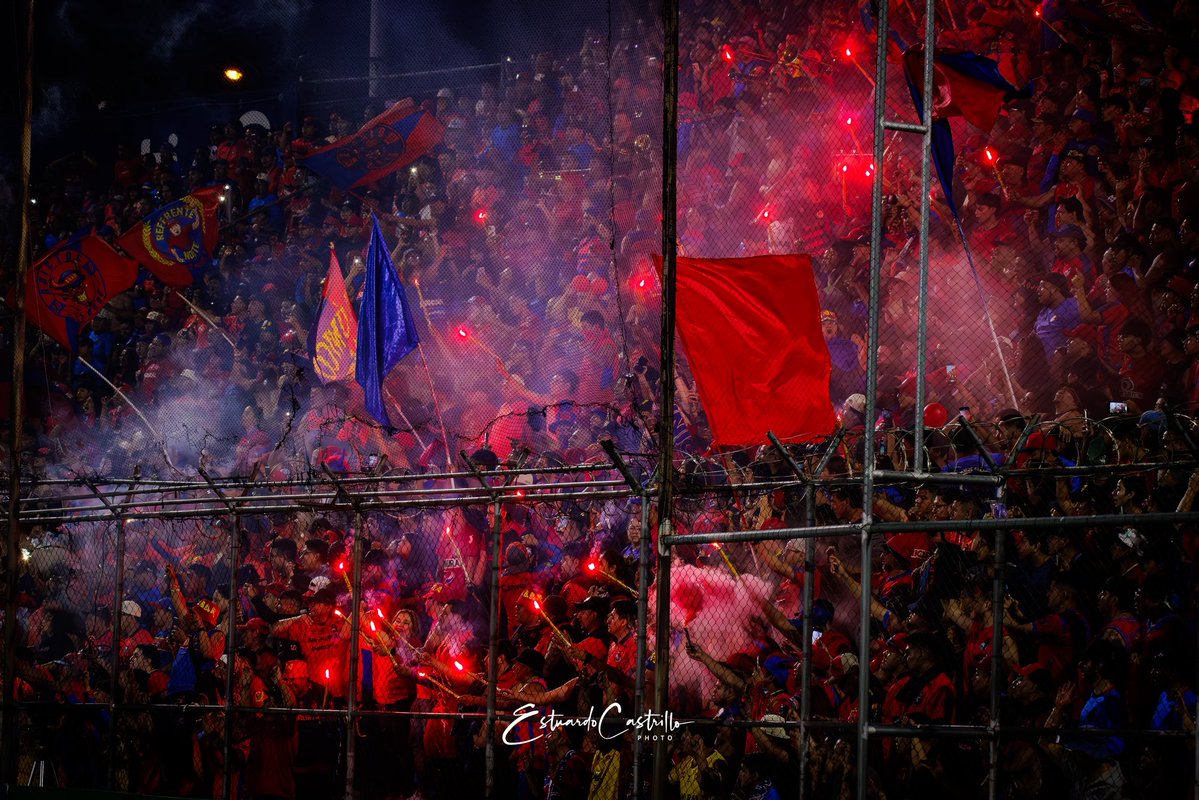 La Banda Del Rojo tweet media