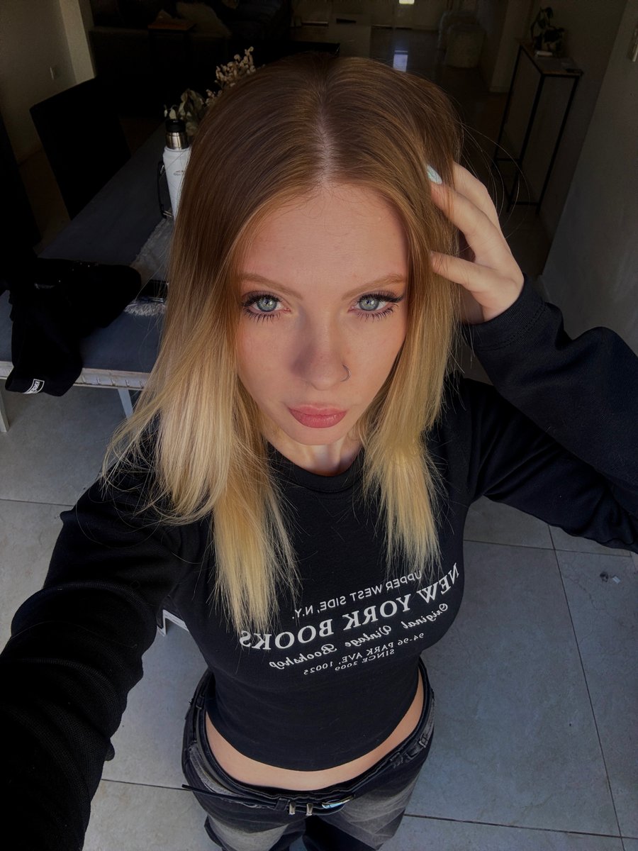 Britanyyy 🖤 (@alilbrittt) / Posts / X