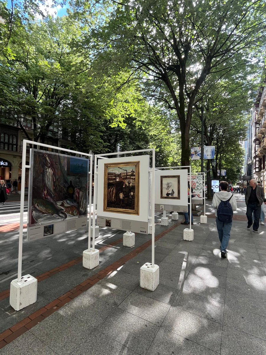 EstudiosDurero's tweet photo. Y en Estudios Durero hemos vuelto a estar ahí, formando parte de todas y cada una de sus ediciones.  En esta ocasión, con la producción de 20 estructuras itinerantes y 40 obras producidas en composite art con acabado lacado satinado.

#Diadelosmuseos #Museumday https://t.co/OZhI0ZoUuu