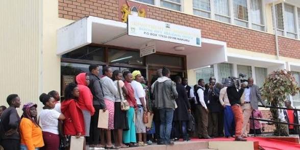 lilianmutheu116's tweet photo. EPRA has warned Kenyans about a fraudster posing as a recruiter and demanding money from job seekers, urging the public to ignore the scam and use official channels only.
Energy and Petroleum Regulatory Authority
#EPRA #JobScam #FraudAlert #StaySafe https://t.co/fhPxpy6BNm