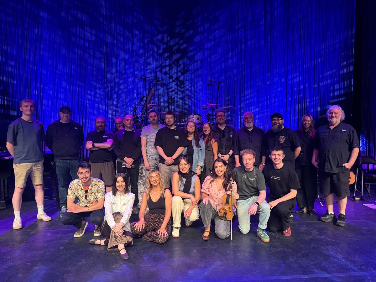 Celtic_Woman's tweet photo. Memories from the road 💙 So grateful for this incredible tour and everyone who was part of it!

📷 The Florida Theatre, Capital One Hall and John Formosa https://t.co/IQSYKoyfm6