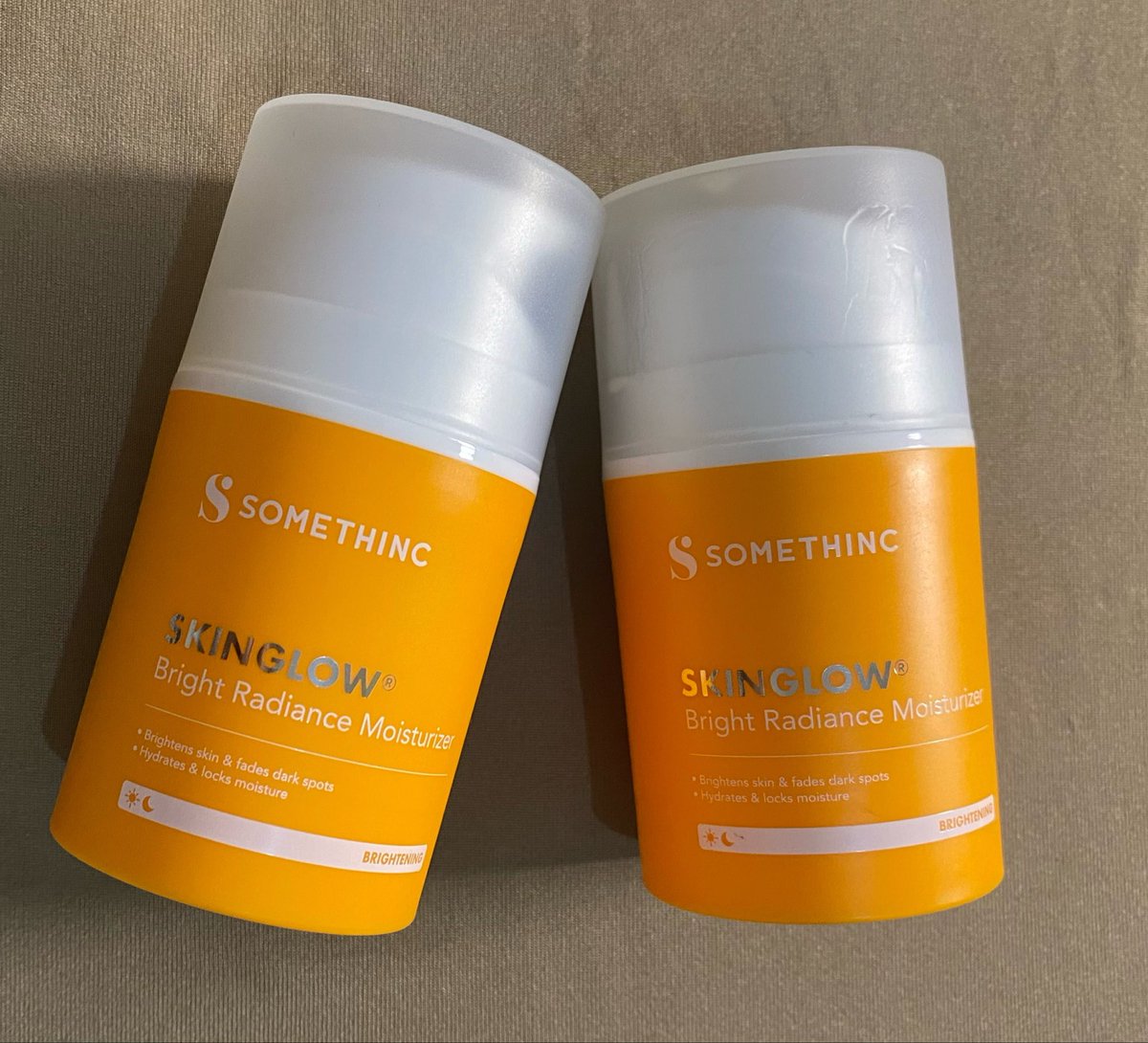 agyanax's tweet photo. yang kulitnya kusam, noda bekas jerawat, warna kulit tidak merata 

cobain somethinc moisturizer ini 👇 

https://t.co/lPeQBoLzGw https://t.co/pVywGTU9DS