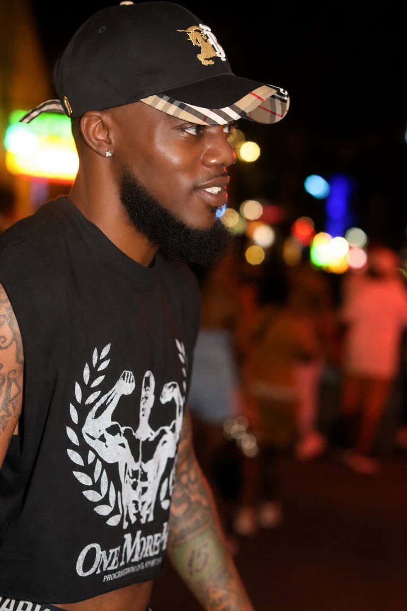 Lastkingofbk's tweet photo. Bourbon nights #neworlean https://t.co/L2sNCOZRfG
