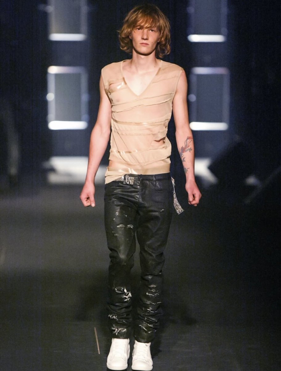 ___scum's tweet photo. Dior Homme ss04 “Strip” https://t.co/DEpYHimKEx