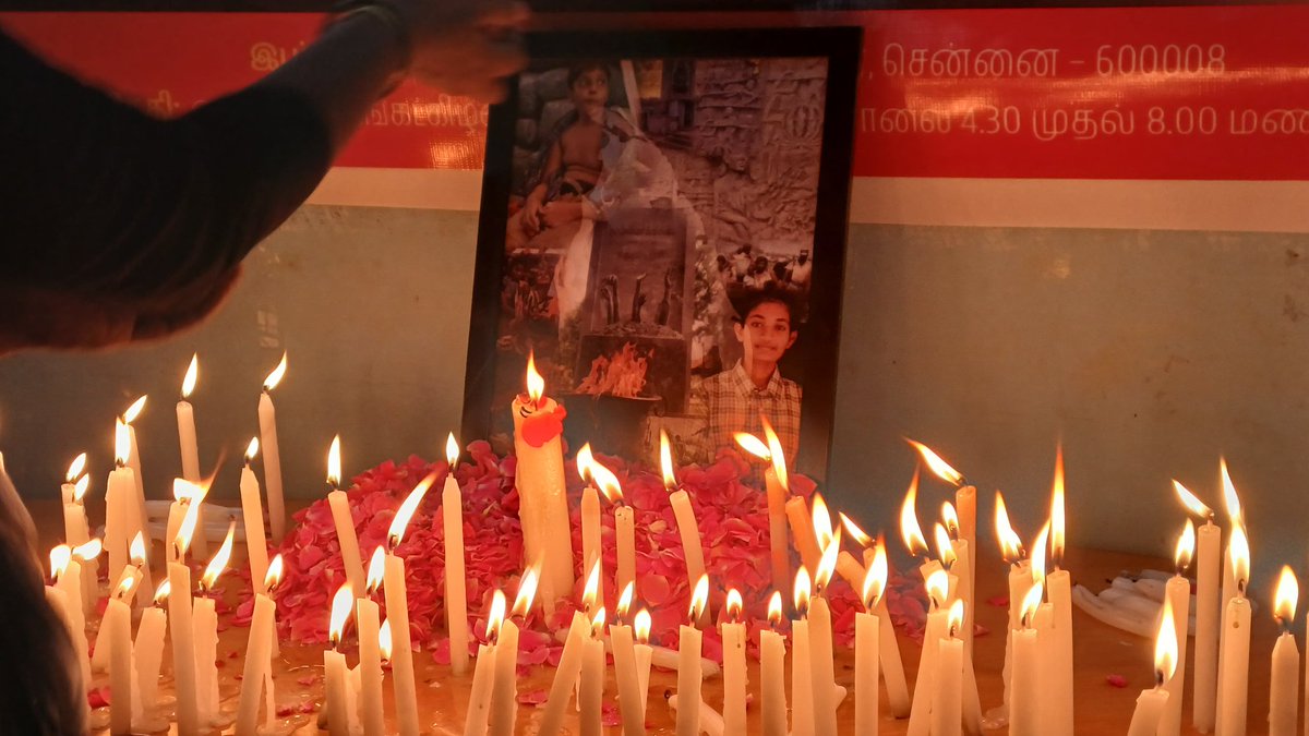 SaalanPaari's tweet photo. நமது இயக்கத்தால் முன்னெடுக்கப்பட்ட மே 18 முள்ளிவாய்க்கால் தமிழினப் படுகொலை நினைவேந்தல் நிகழ்வு நிறைவடைந்தது.
நிகழ்வில் கலந்துகொண்டு நம் தமிழ் சொந்தங்களை நினைவுகூர்ந்த மானத்தமிழர்களுக்கு எனது நன்றியைத் தெரிவித்துக் கொள்கிறேன்.
தொடர்ந்து களமாடுவோம்!
தமிழர் தாகம் தமிழீழத் தாயகம்! https://t.co/FhyPcevPvj