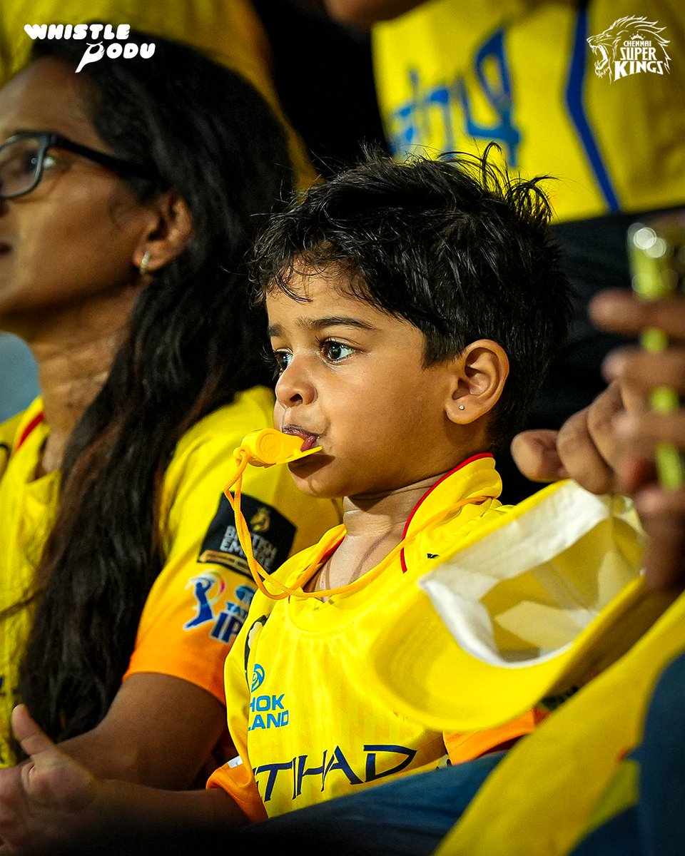 ChennaiIPL's tweet photo. Loud. Louder. Anbuden 🥳💛

#WhistlePodu #CSKvSRH https://t.co/Fu7U3BdiVW