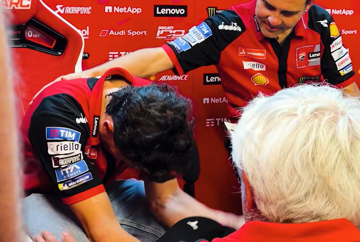 tdolkar29's tweet photo. Tardozzi:"The only advice I can give @marcmarquez93 is to come back when he feels well.But the right advice can be given by the team of doctors who operated on him.We are waiting for him to recover; when he feels ready.he'll be welcome back,because we are eager for him to return" https://t.co/Akk6XeUx8X