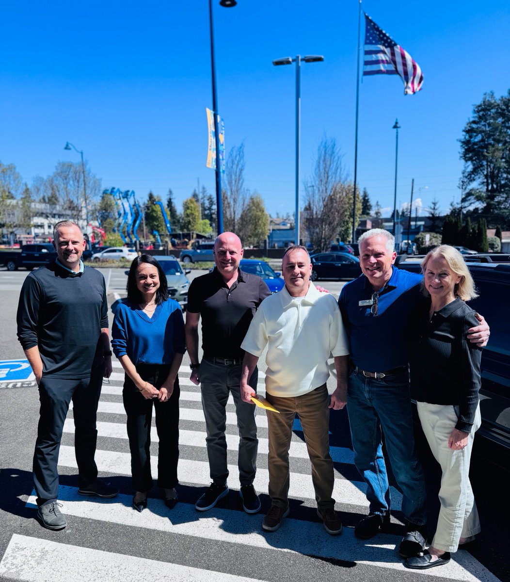 CarterSubaru's tweet photo. Congratulations to Mike on 35 years with the Carter Family! 🎉 Your dedication, hard work, and commitment  have made such a lasting impact. We are beyond grateful for everything you’ve done and all the years you’ve spent helping make Carter Subaru what it is today👏💙 https://t.co/GCjvvCNqP0