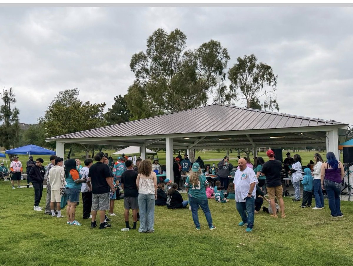 FinsUpSoCal's tweet photo. We had a 💥 https://t.co/7R6Piw6nTr