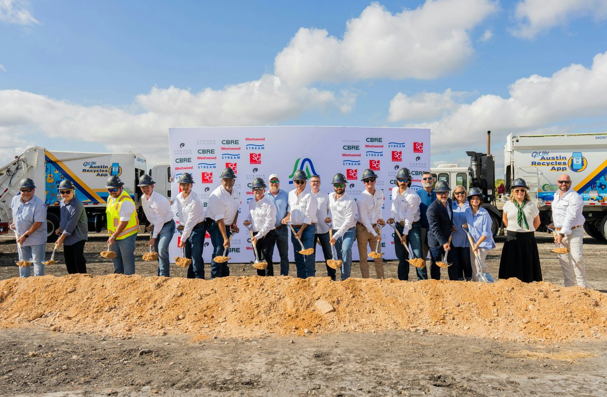 highlanderbuilt's tweet photo. Every project starts with a vision and a commitment to see it through. 

Groundbreakings mark the beginning of that process, where planning turns into progress.

#GordonHighlander #GroundBreaking #CommercialConstruction https://t.co/QDB1yCTjGW