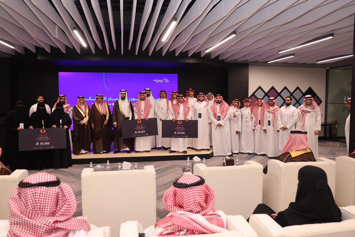 عمادة شؤون الطلاب tweet media