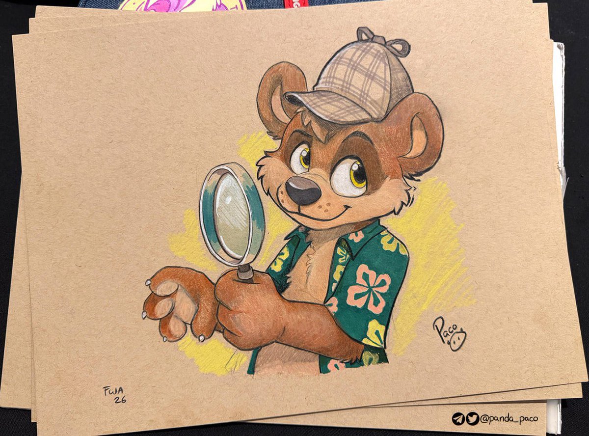 panda_paco's tweet photo. Detective @kodeeak is on the case!

Done during FWA's Artist Alley, color markers and pencils over toned tan mixed media paper.
The best part is that Koda himself stopped by my table to pick it up in person! I love when they do that! https://t.co/ob0YFh0uxE
