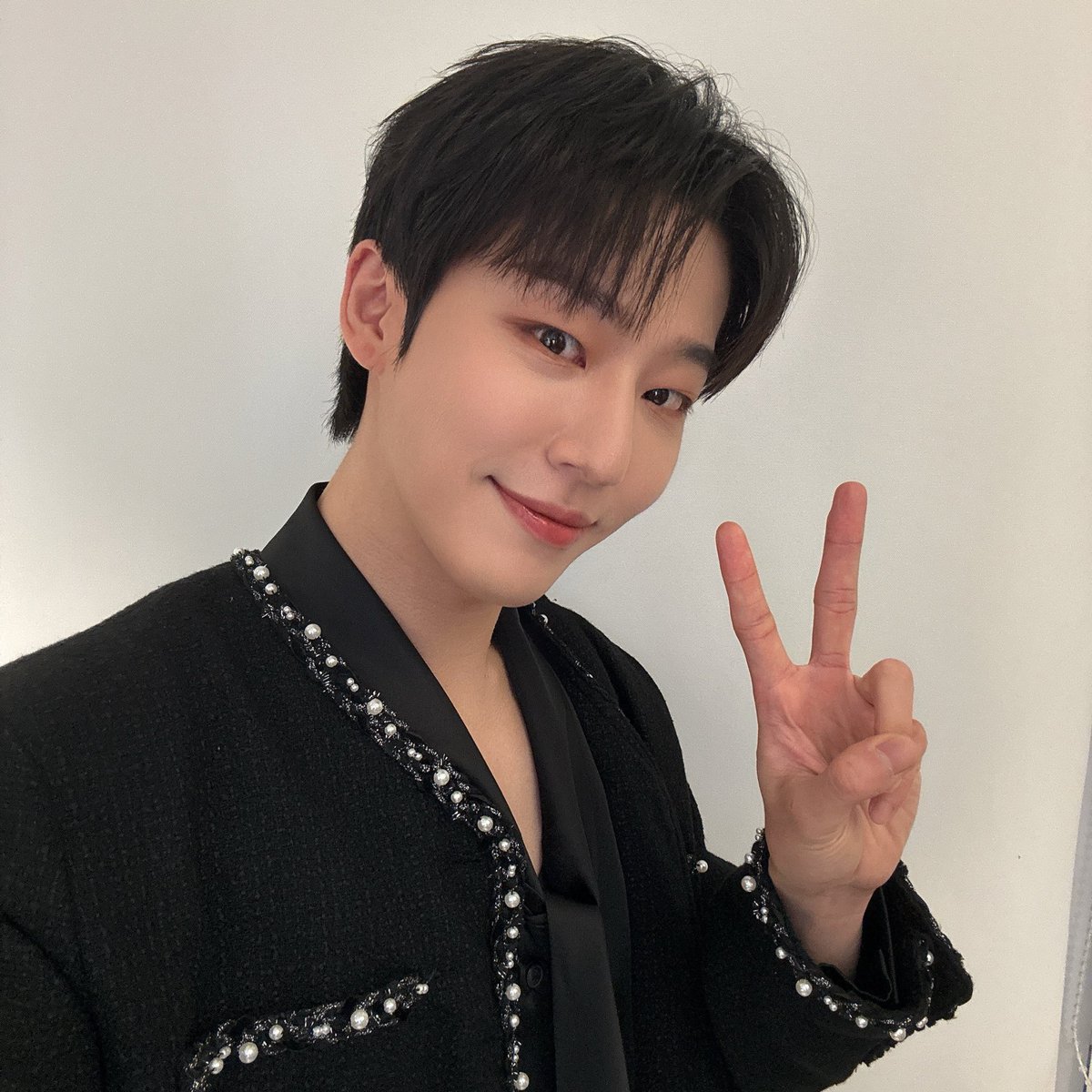 백구찐✨ tweet media