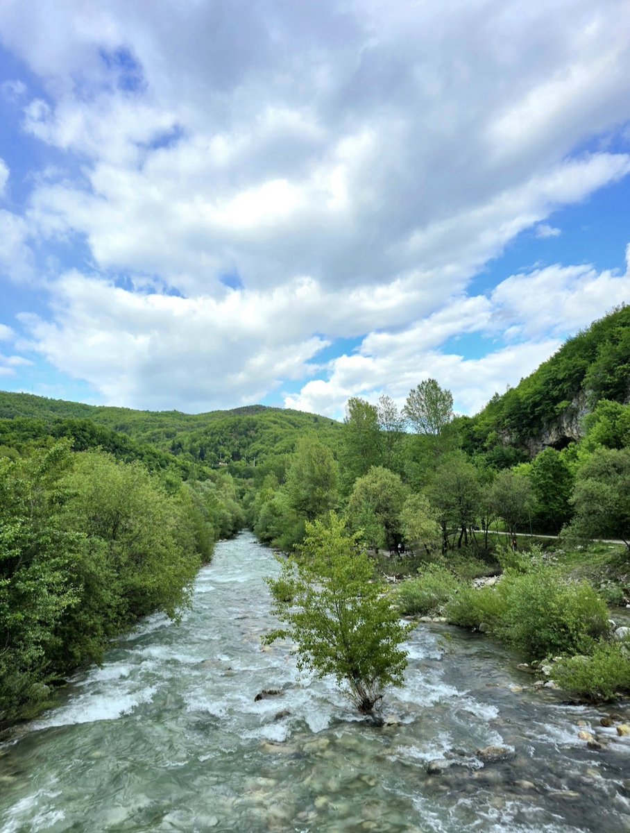 VisitPeja's tweet photo. PEJA e Gjelbër dhe Vitale ♥️🌿😍
°
#visitpeja #pejatourism #peja #kosova #visitkosova https://t.co/kforKo6uoA