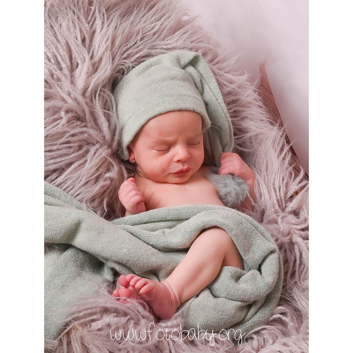 GranadaBaby's tweet photo. Preciosas sesiones fotográficas 📷 Si quieres más info solicita en https://t.co/kcpDzcfqE1 #Granada #FotoBabyGranada #NewBorn #Estudio #Bebes #FelizLunes #Lunes #ComercioLocal https://t.co/fd1k4kJ0kU