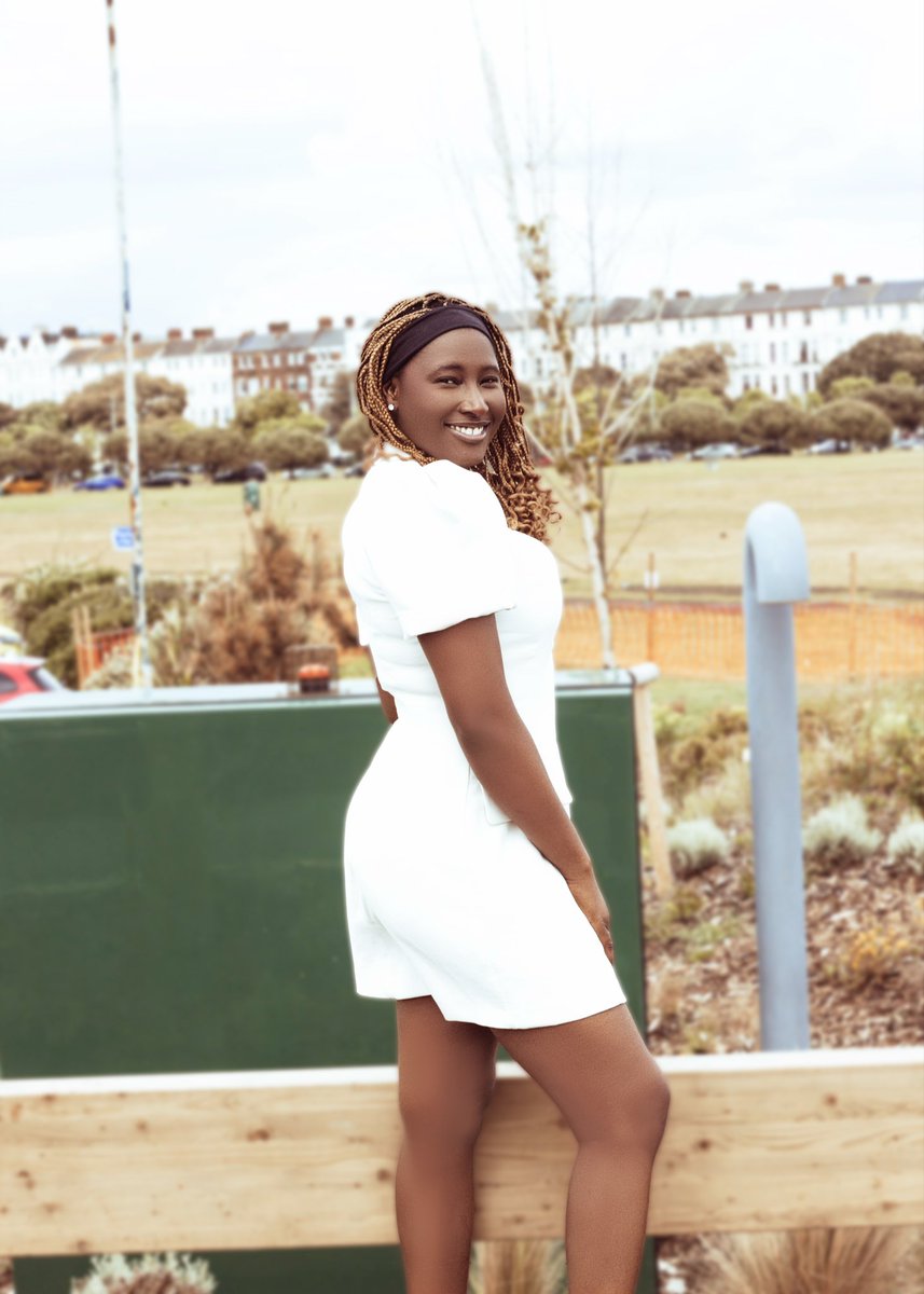 LaurelMedia_'s tweet photo. Been a while🥹❤️
Birthday pictures for MERCY 🎂❤️

📸: Yours truly ☺️
📍: Portsmouth, UK

#Photobyme #photography https://t.co/ksnCrEnPY9