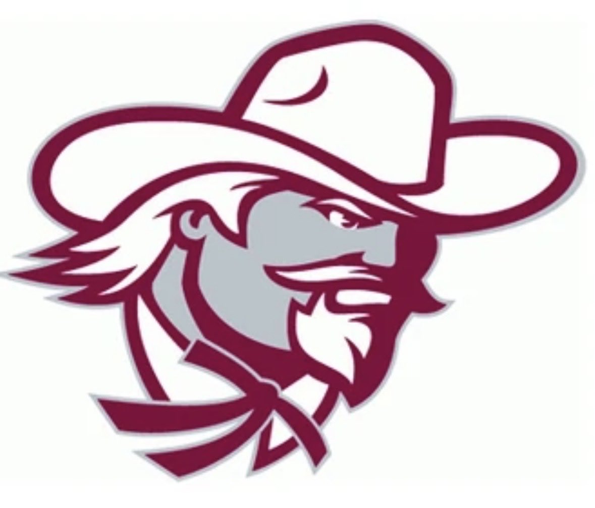CedricBaulding8's tweet photo. Blessed to receive my first D1 offer from EKU!! @coach_DwightH @DeanBan11070744 @CoachRav @chattprepfb https://t.co/TfE0wGs8us