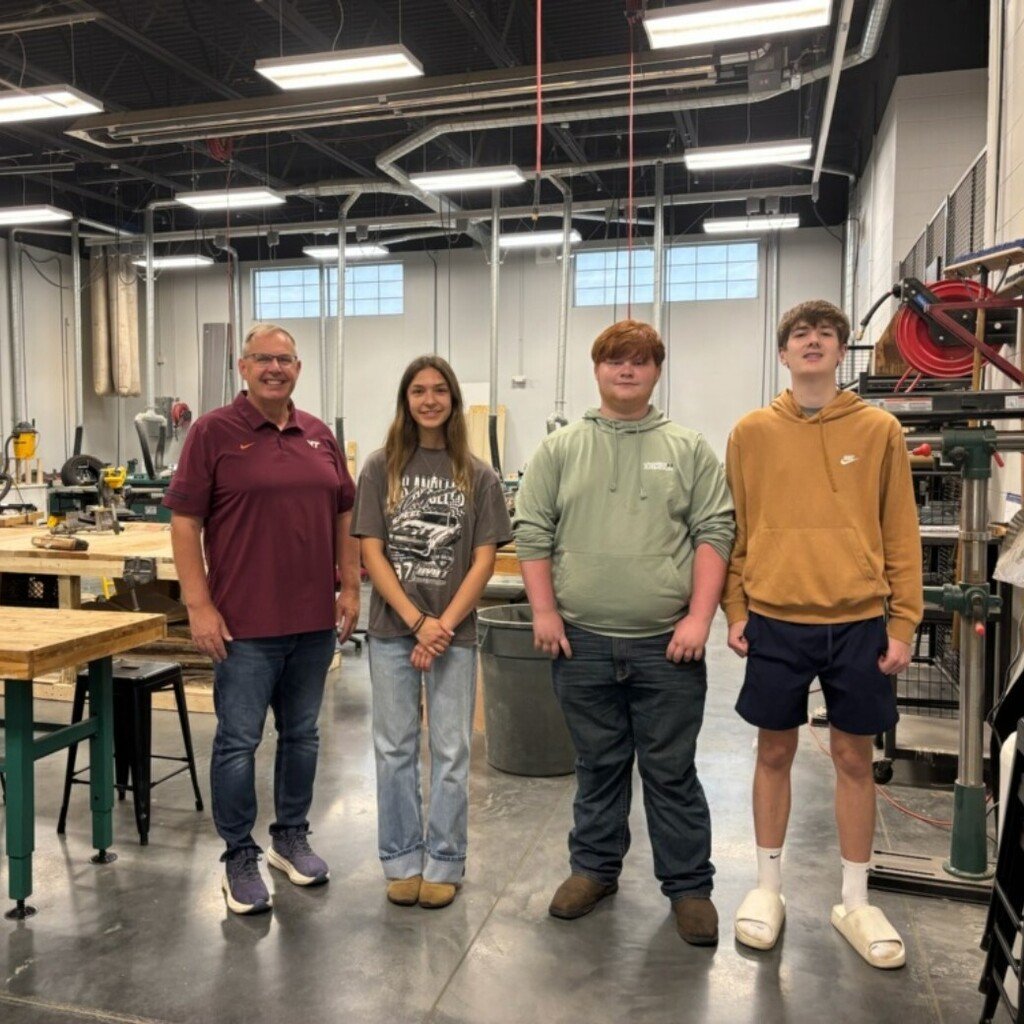 Cambridge_227's tweet photo. Cambridge is pleased to be able to partner with Geneseo High School next year with their Building Trades program.  Students toured the facility today to prepare for next year. https://t.co/6TU7XrRUGw