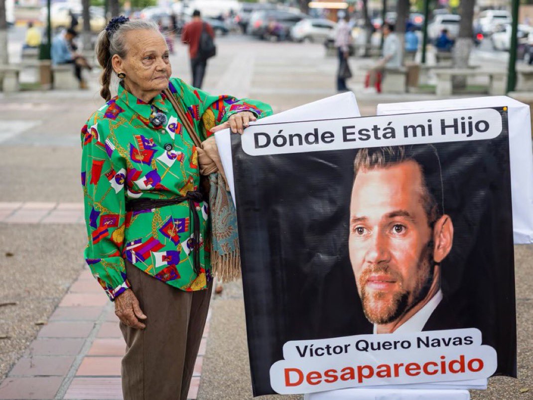 famasloop's tweet photo. Que la arrechera y el dolor de transformen en justicia. https://t.co/361dcerjpE