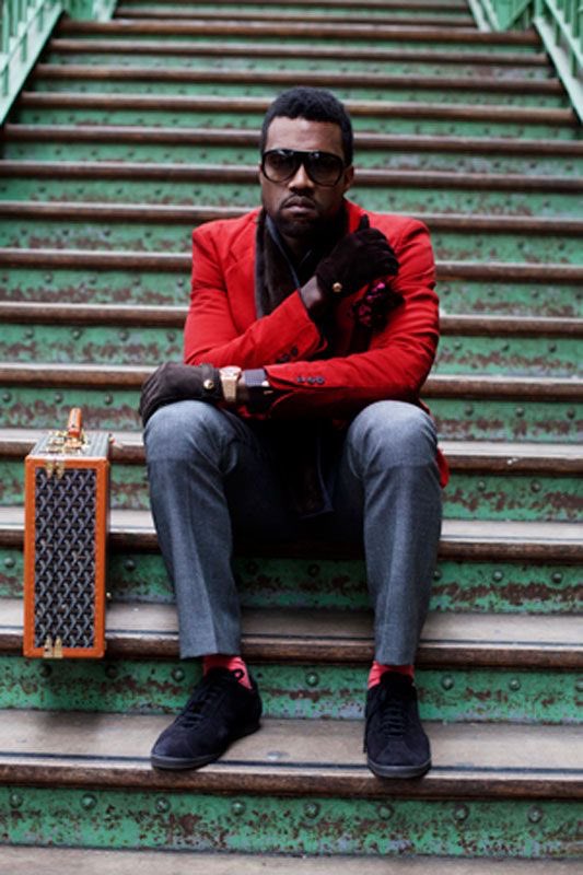 DodoFits's tweet photo. Ye‘s 808 Era Outfits during the Late 2000s https://t.co/RpUYyYAq7k