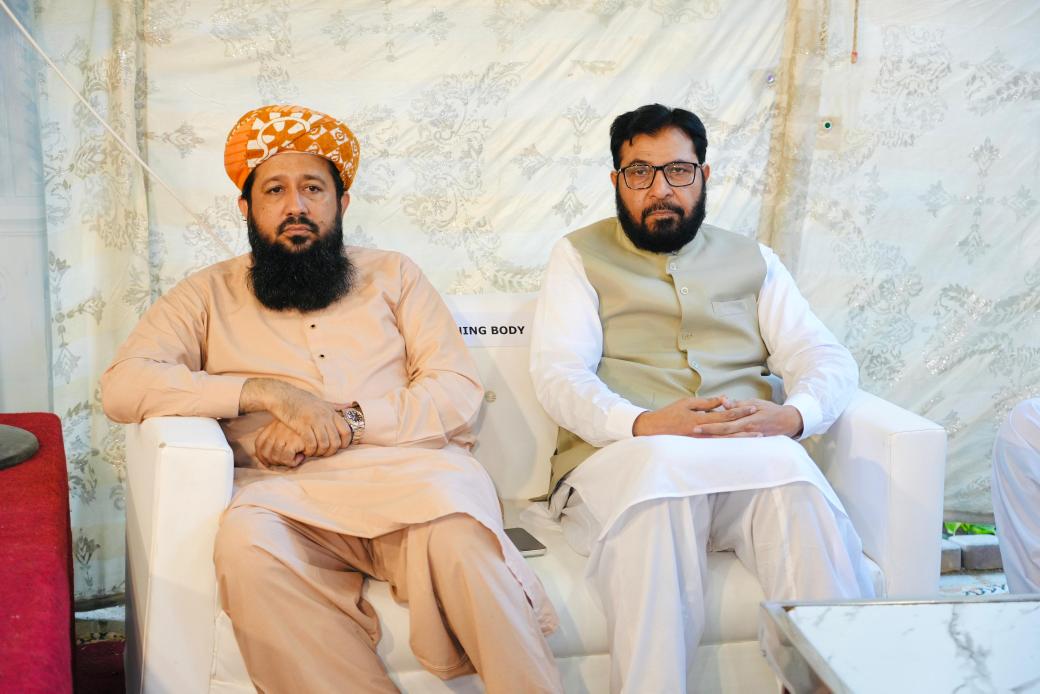 juipakofficial's tweet photo. کراچی پریس کلب کے پروگرام ’’میٹ دی پریس‘‘ سے قائد جمعیۃ مولانا فضل الرحمٰن مدظلہ کا خطاب https://t.co/gPoEb6NyvM