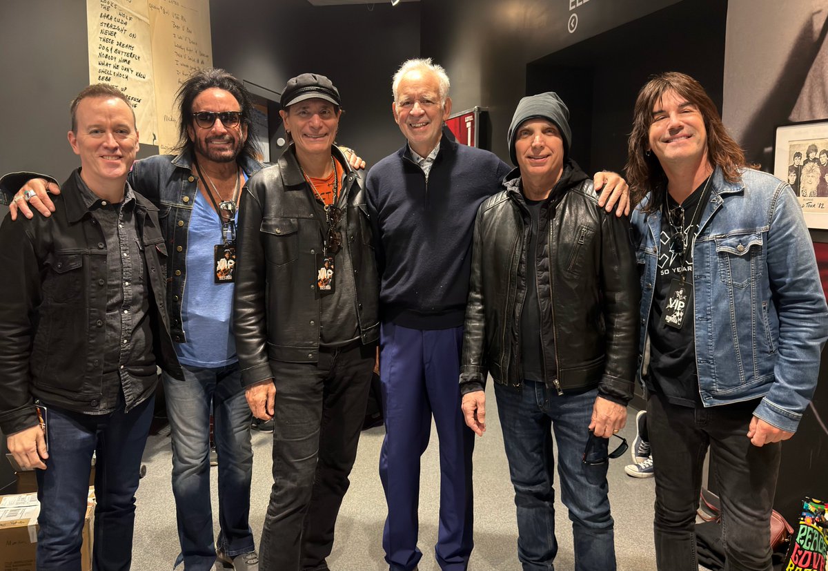 Steve Vai tweet media