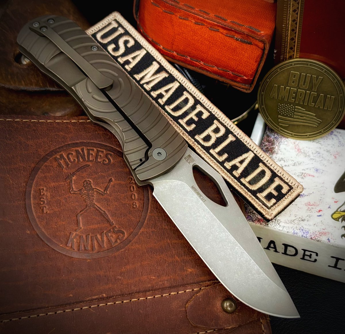 USAMADEBLADE's tweet photo. Happy Monday with the McNees Dixon Shockwave Ti!  Check out our entire Dixon line up at USA Made Blade!

https://t.co/uhtYBqxRxk

@mcneesknives 

#mcneesknives #mcneesdixon #tituesday #edc https://t.co/cACdgXQMrF