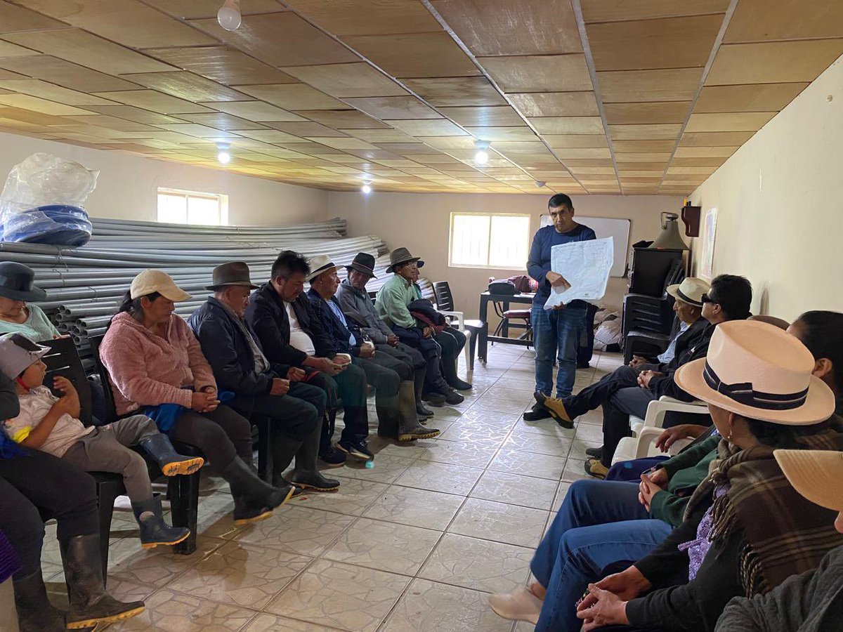 MAE_Zonal6's tweet photo. Nuestros técnicos participaron en la  socialización del diagnóstico, zonificación y conservación importantes para la actualización del Plan de Manejo del Bosque Moya Molón y el APC Virgen del Rosario.
El proceso se llevó a cabo con comuneros y el apoyo de Fund.Cordillera Tropical https://t.co/UEhA3ryR0D