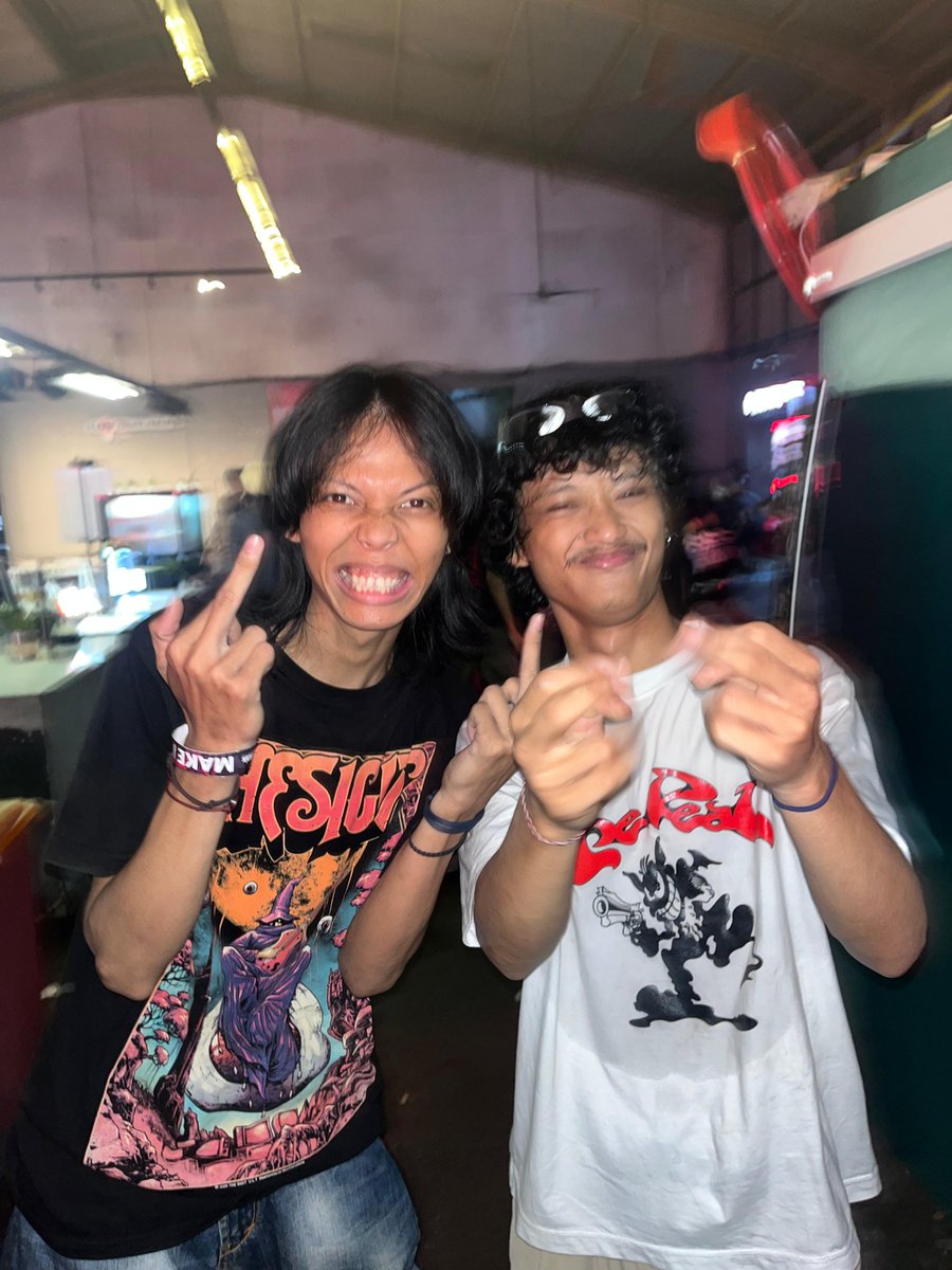 Mnasahhhhh's tweet photo. from surakarta with love https://t.co/KDaUlLnOoZ