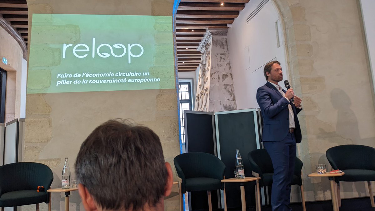 ADEICFrance's tweet photo. L’Adéic a participé aux 3èmes Rencontres de l’économie circulaire à Paris.
Au programme : recyclage, réemploi, réduction des déchets, filières REP et harmonisation européenne autour des enjeux de l’économie circulaire. 
#adeic #stopauxarnaques #EconomieCirculaire #Recyclage https://t.co/PdshYXbWdz