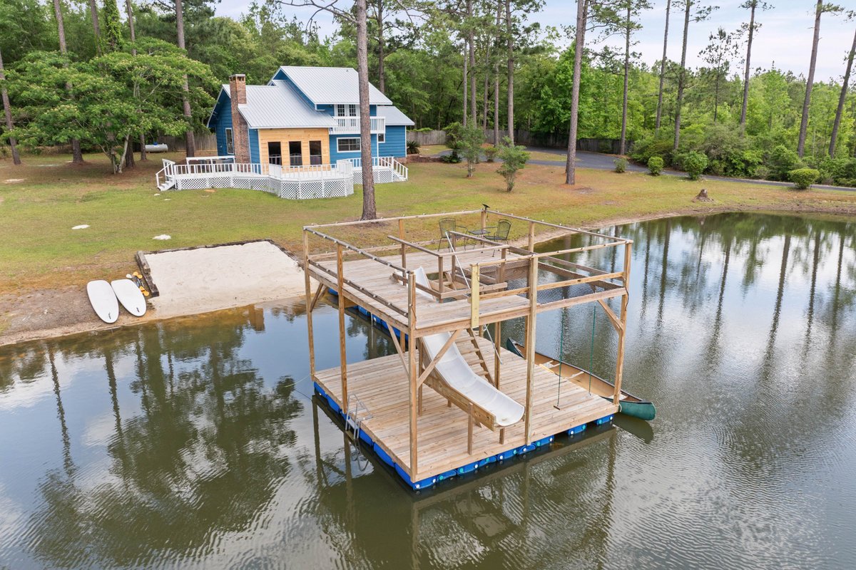 DSFPhoto's tweet photo. 6 beautiful acres, a private pond, and total privacy in Brewton. ✨
This is the kind of property that feels like your own getaway every day.
#DeepSouthFocusPhotography #BrewtonAL #CountryLiving #SouthernHomes https://t.co/fUfxcPzCS6