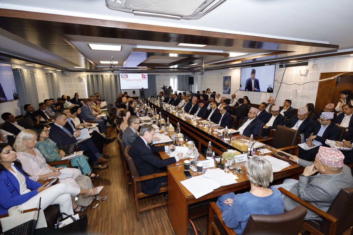 unicef_nepal's tweet photo. Joint Financing Partners supporting Nepal’s School Education Sector Plan (#SESP) reaffirmed their commitment to work with the Government of Nepal to accelerate learning outcomes for children.

More: https://t.co/1usqAVoLeh https://t.co/zBnzBMllAc