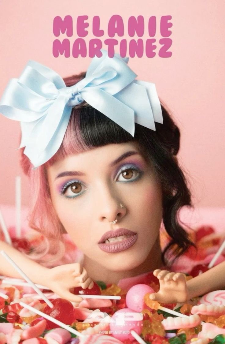 Melanie Martinez Space tweet media