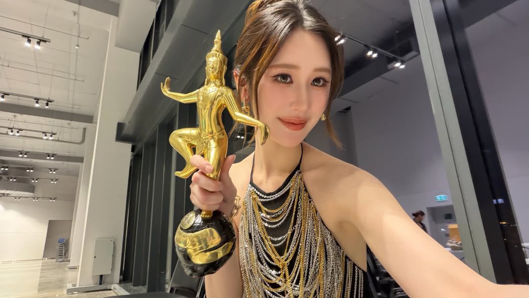 โอเปิ้ลโอปิ้ว tweet media
