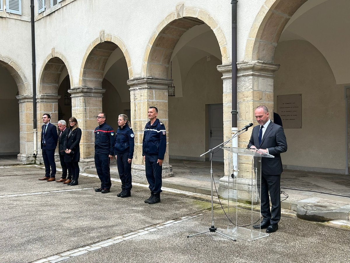 Préfet du Jura tweet media