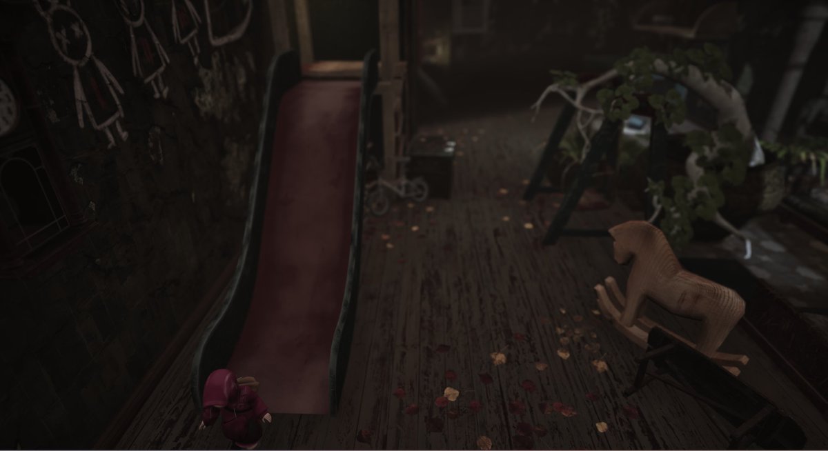 k3yarty's tweet photo. One room in the early vs current version of Floralis. It used to feel more like a "haunted house". We wanted it to feel more like a strange, overgrown garden instead.

#indiegame #indiedev #horror https://t.co/RokJwYLiR3