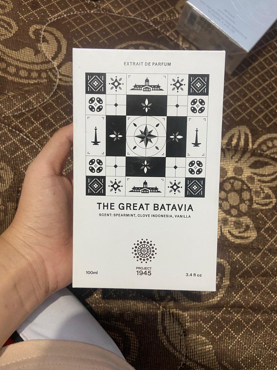 loviisc's tweet photo. haii guys aku #wts parfum-parfum ini yaah semua new masi segel belum dibuka . buat harganya
1. Mykonos Pink Beach: 110k
2. Mykonos Invade: 200k
3. Project 1945 The great batavia 270k
4. Afnan Supremacy Pour Homme 350k
Buat yg di daerah Solo bisa cod or gosend ya!
#mykonos #parfum https://t.co/9AaTe6hgtE