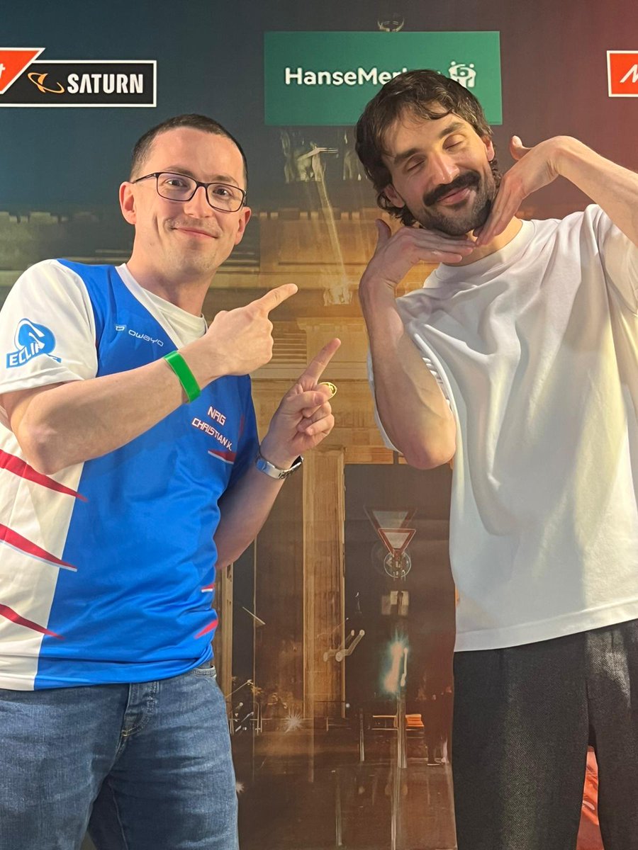 TGMEclipse's tweet photo. TGM Eclipse hat Zuwachs bekommen.
Für diese Saison untersützt und Bert, auch besser bekannt als Crafty, als Sub. Crafty bringt als Kommentator in der ValoDach Szene schon Erfahrung mit und möchte gerne auch mal wieder im Premier mitmischen. Willkommen im Team😃 @CraftyMoustache https://t.co/BmEqCfC0ia